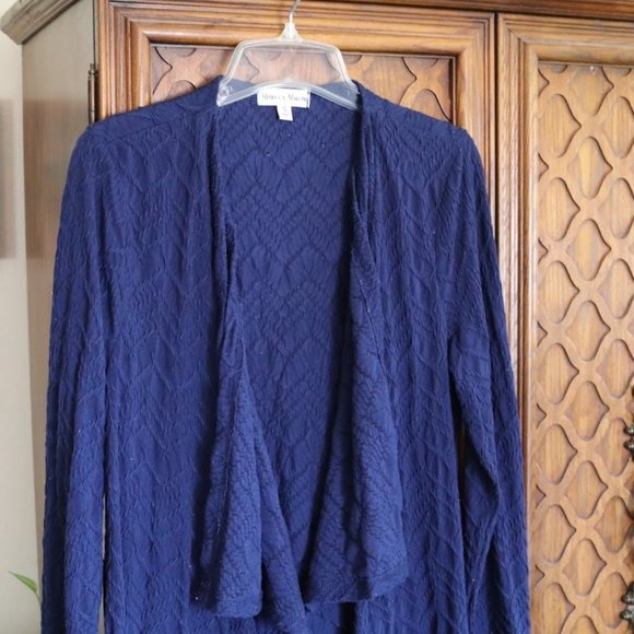 3/$15 Rebecca Malone Textured Knit Drape Front Open Cardigan - Navy - Picture 6 of 15